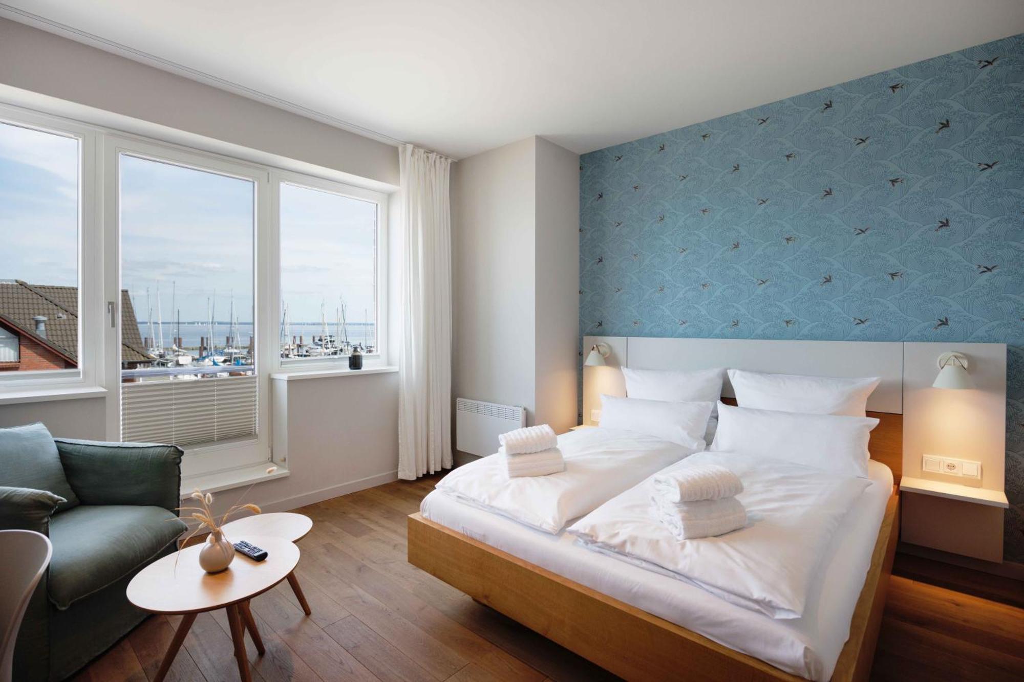 Bades Huk Marina Hotel Hohen Wieschendorf Экстерьер фото